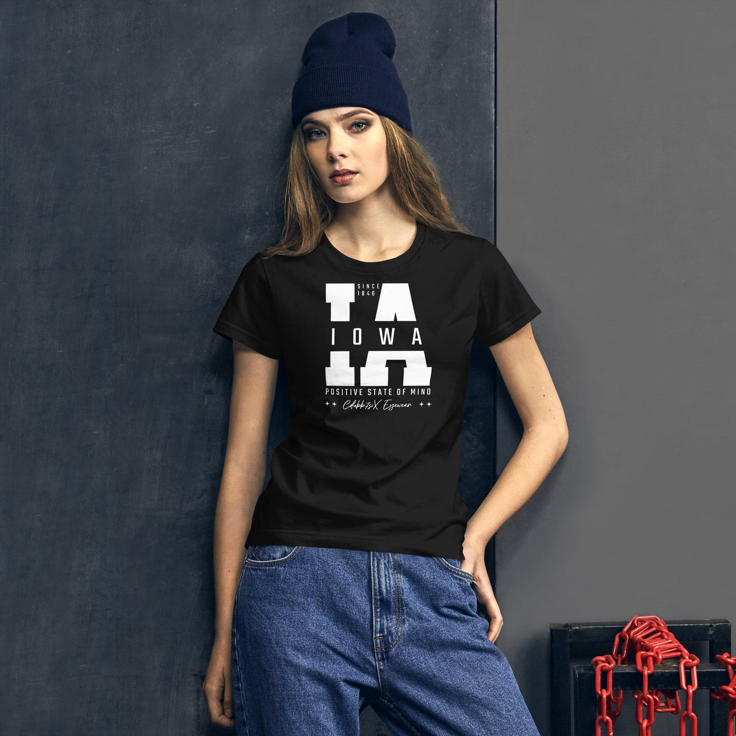 IOWA Fitted T-shirt