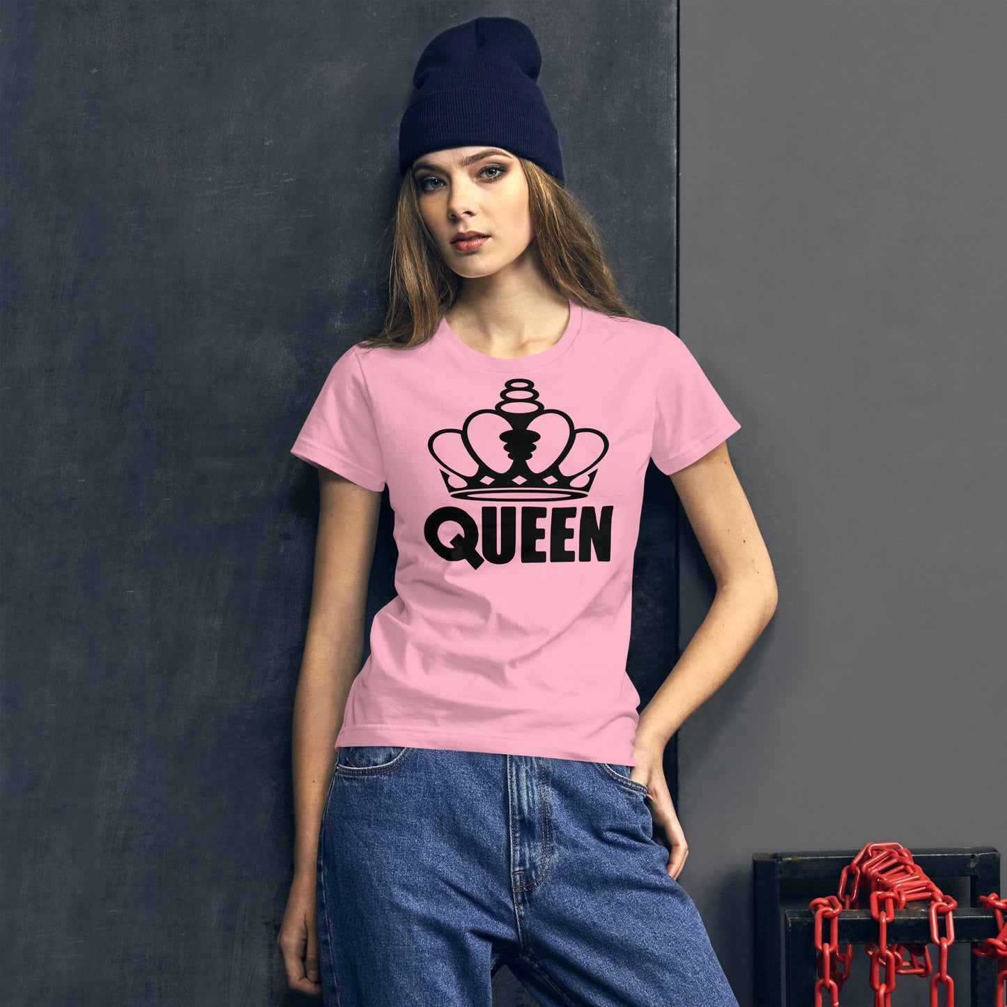 Queen Fitted T-shirt