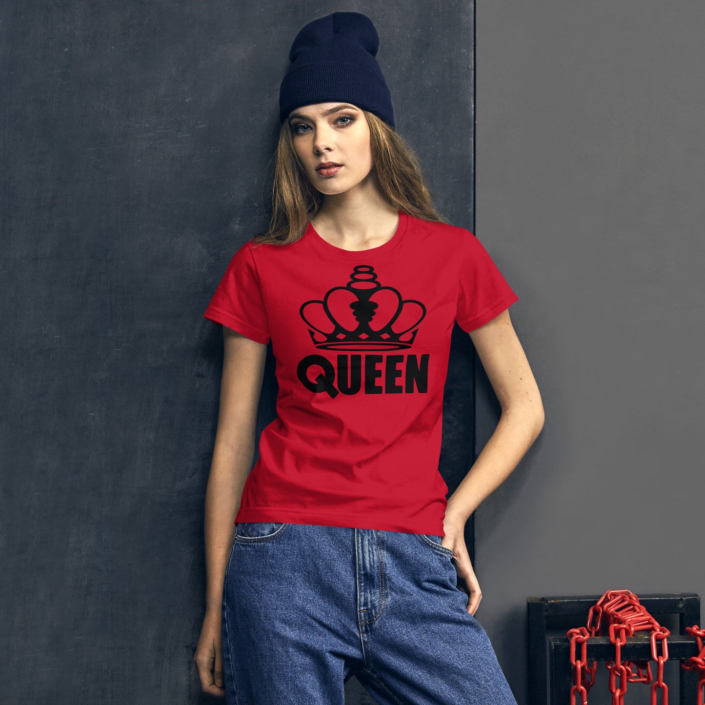 Queen Fitted T-shirt