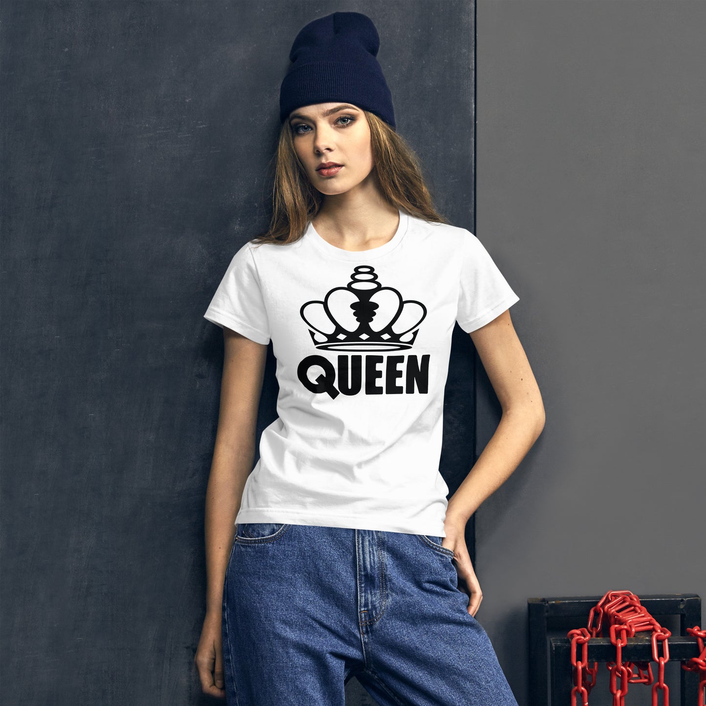 Queen Fitted T-shirt
