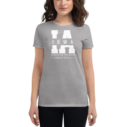 IOWA Fitted T-shirt